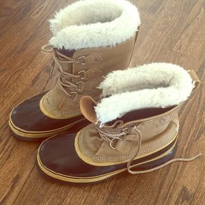 Sorel Caribou Boots